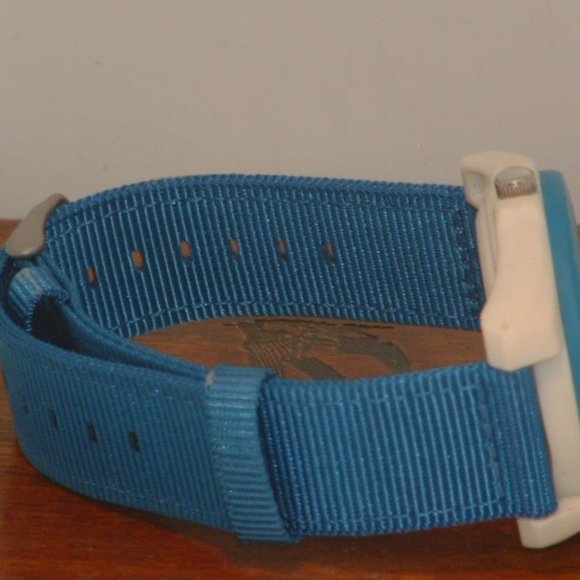 Pre-Owned Women’s Sprout Analog Sport Fashion Watch - Picture 6 of 7